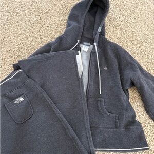 The North Face Women's Dark Gray Hoodie and Sweatpants Set